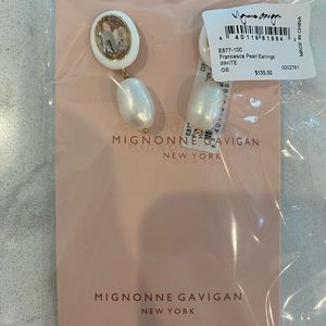 NIB Mignonne Gavigan Francesca Pearl Earrings
